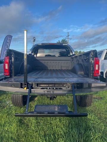 2023 Ford F-150 XLT 4WD Reg Cab 8' Box
