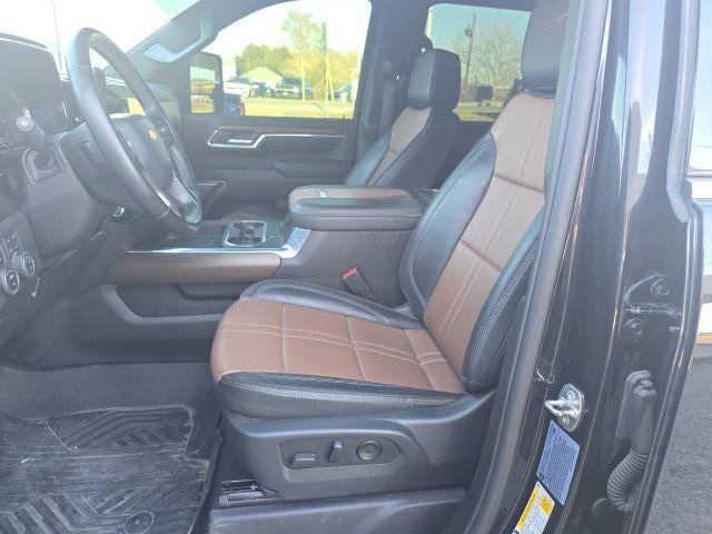 2024 Chevrolet Silverado 3500 HD Crew Cab Long Box 4-Wheel Drive High Country