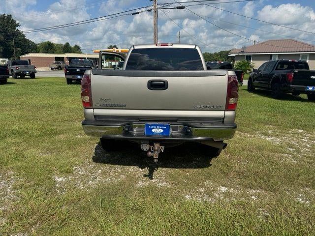 2003 Chevrolet Silverado 2500 HD LS