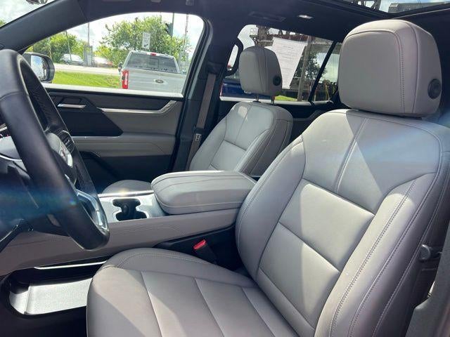 2026 GMC Acadia FWD Elevation