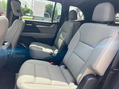 2026 GMC Acadia FWD Elevation