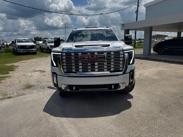 2025 GMC Sierra 2500 HD Crew Cab Standard Box 4-Wheel Drive Denali