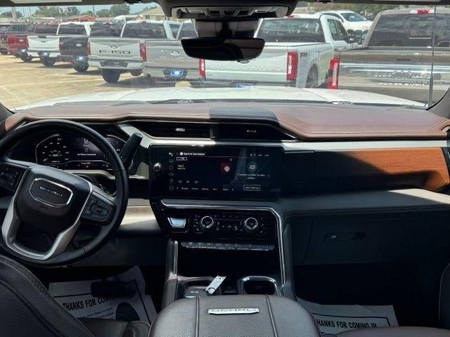 2025 GMC Sierra 2500 HD Crew Cab Standard Box 4-Wheel Drive Denali