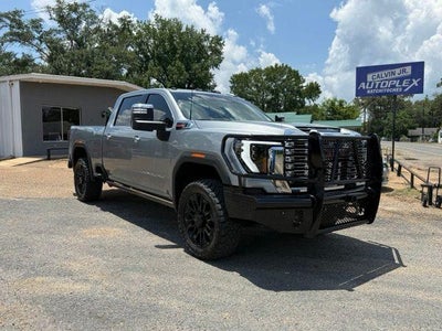 2025 GMC Sierra 2500 HD Crew Cab Standard Box 4-Wheel Drive Denali
