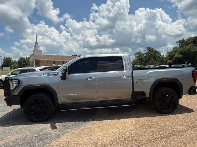 2025 GMC Sierra 2500 HD Crew Cab Standard Box 4-Wheel Drive Denali