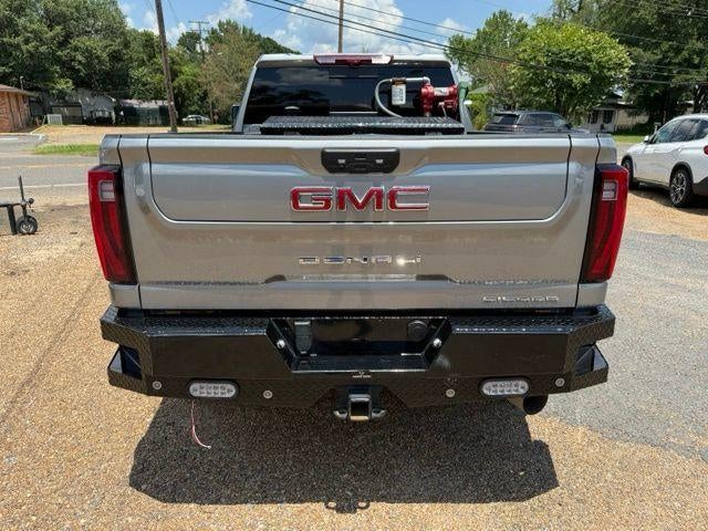2025 GMC Sierra 2500 HD Crew Cab Standard Box 4-Wheel Drive Denali