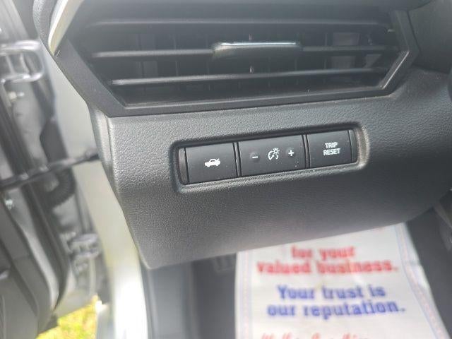 2022 Nissan Altima 2.5 SR Sedan