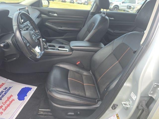 2022 Nissan Altima 2.5 SR Sedan
