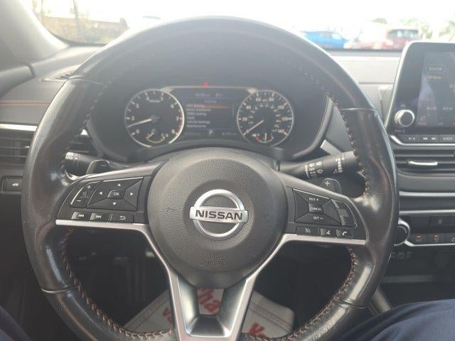 2022 Nissan Altima 2.5 SR Sedan