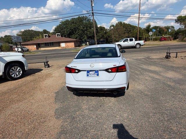 2023 Nissan Altima 2.5 SR Sedan