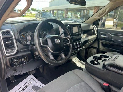 2020 RAM 3500 Big Horn 4x4 Crew Cab 8' Box