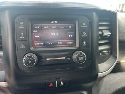 2020 RAM 3500 Big Horn 4x4 Crew Cab 8' Box