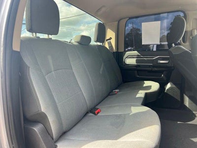 2020 RAM 3500 Big Horn 4x4 Crew Cab 8' Box