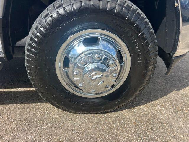 2020 RAM 3500 Big Horn 4x4 Crew Cab 8' Box