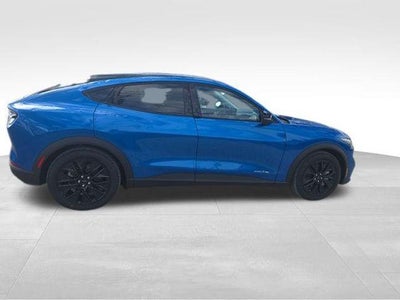 2025 Ford Mustang Mach-E Select AWD