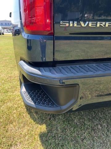 2021 Chevrolet Silverado 1500 Crew Cab Short Box 2-Wheel Drive Custom