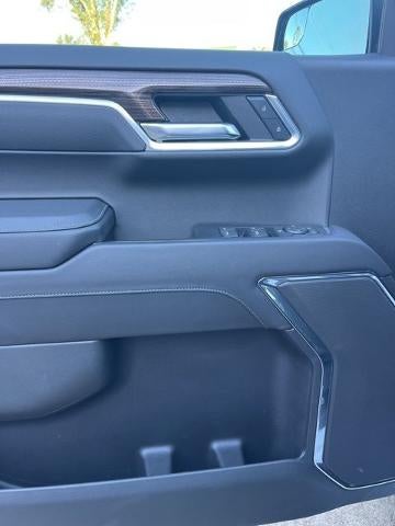 2023 Chevrolet Silverado 1500 Crew Cab Short Box 4-Wheel Drive LT Trail Boss