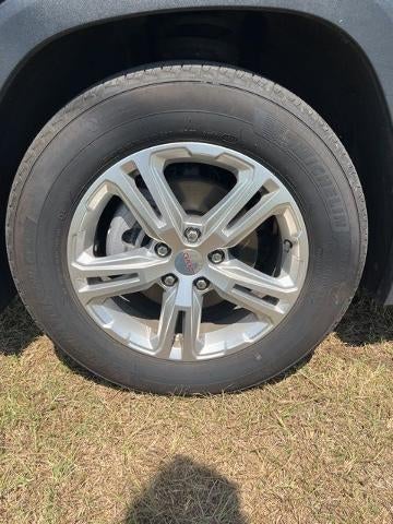 2024 GMC Terrain FWD 4dr SLE