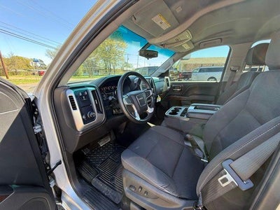 2017 GMC Sierra 1500 Crew Cab Short Box 2-Wheel Drive SLE