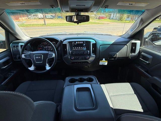 2017 GMC Sierra 1500 Crew Cab Short Box 2-Wheel Drive SLE