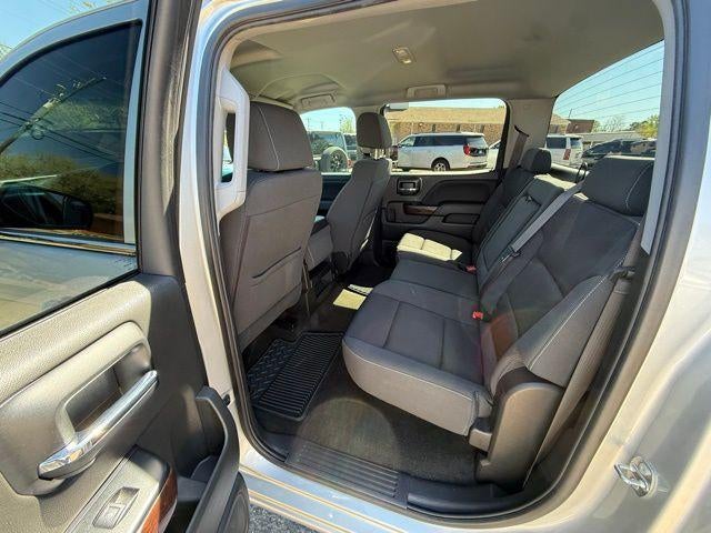 2017 GMC Sierra 1500 Crew Cab Short Box 2-Wheel Drive SLE