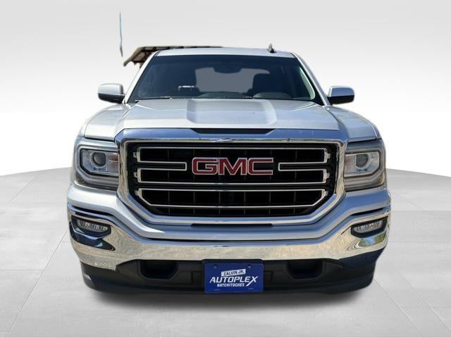 2017 GMC Sierra 1500 Crew Cab Short Box 2-Wheel Drive SLE