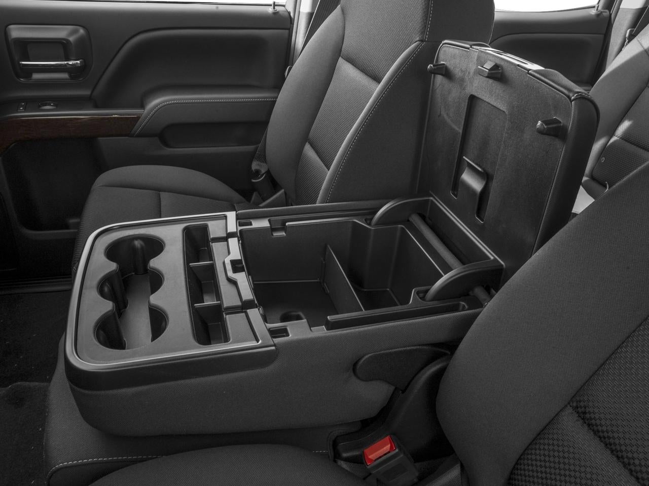 2017 GMC Sierra 1500 Crew Cab Short Box 2-Wheel Drive SLE