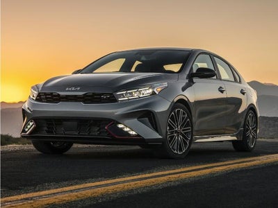 2024 Kia Forte LXS IVT
