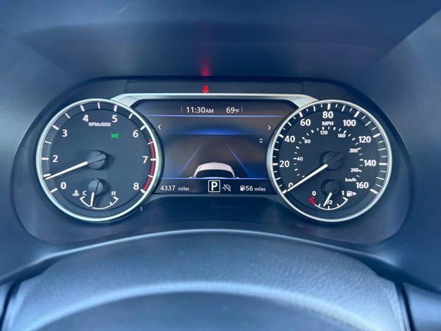 2025 Nissan Sentra SV CVT