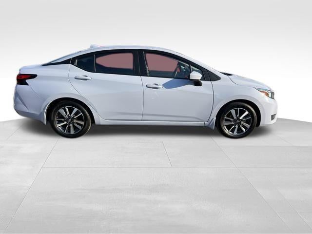 2024 Nissan Versa SV CVT