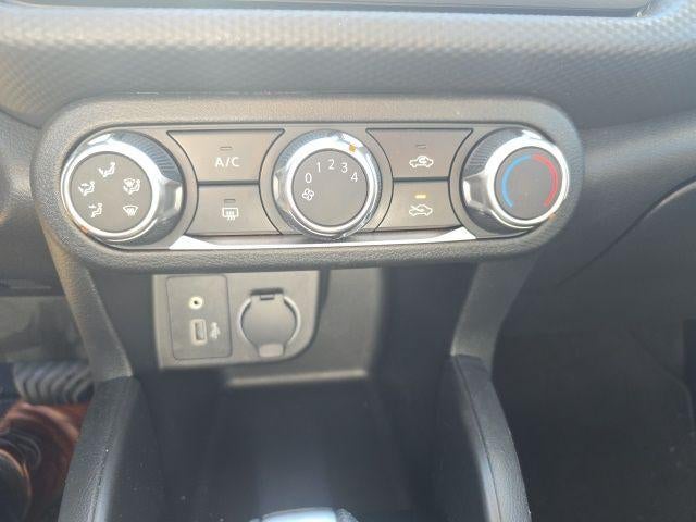 2024 Nissan Kicks S FWD