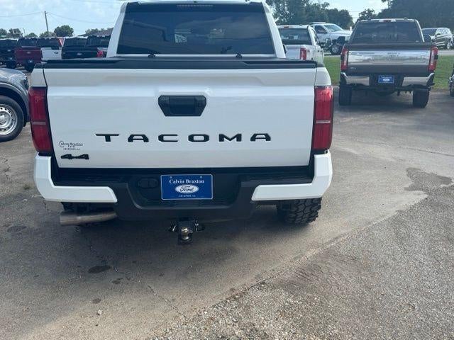 2024 Toyota Tacoma 4WD 4WD SR5 Double Cab 5' Bed AT (GS)
