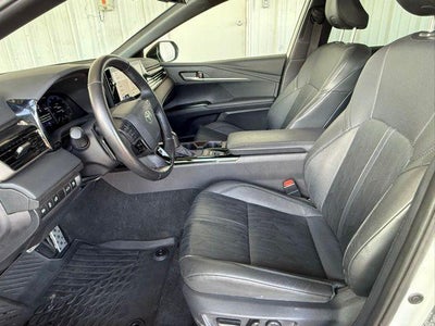 2025 Toyota Camry XSE (Natl)