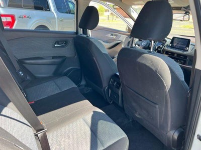 2023 Nissan Rogue FWD SV *Ltd Avail*