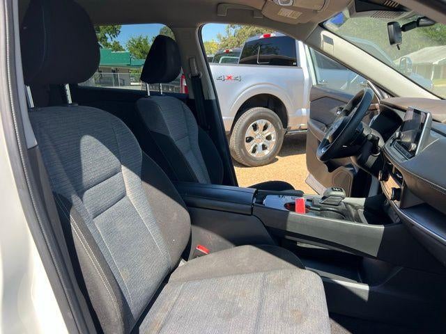 2023 Nissan Rogue FWD SV *Ltd Avail*