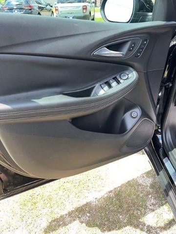 2022 Buick Encore GX Essence FWD