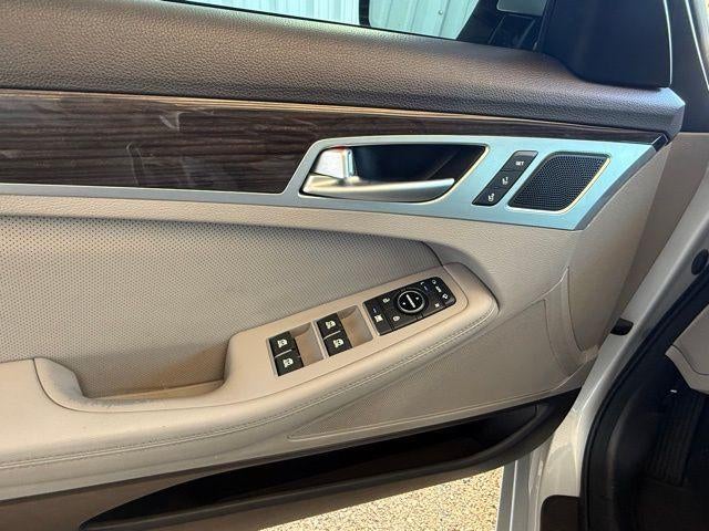 2018 Genesis G80 3.8L RWD